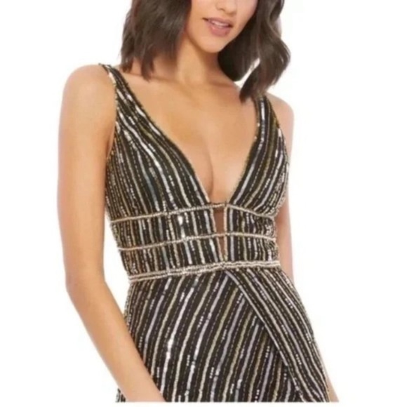 MAC DUGGAL Stripe Sequin Plunge Column Gown in Black Gold Size US 14 - Picture 5 of 8